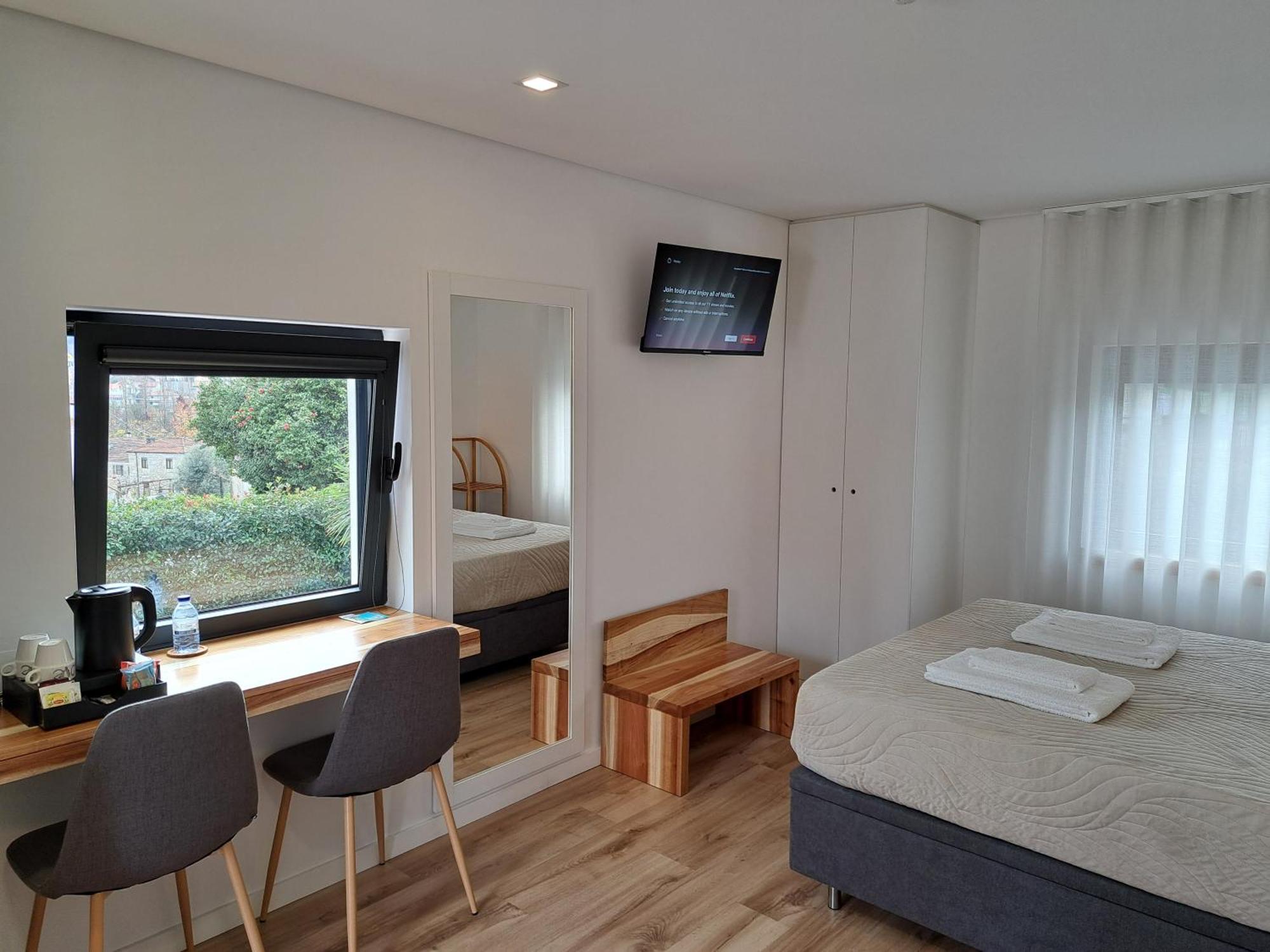 Agrafonte Guest House Pacos de Ferreira Exterior photo