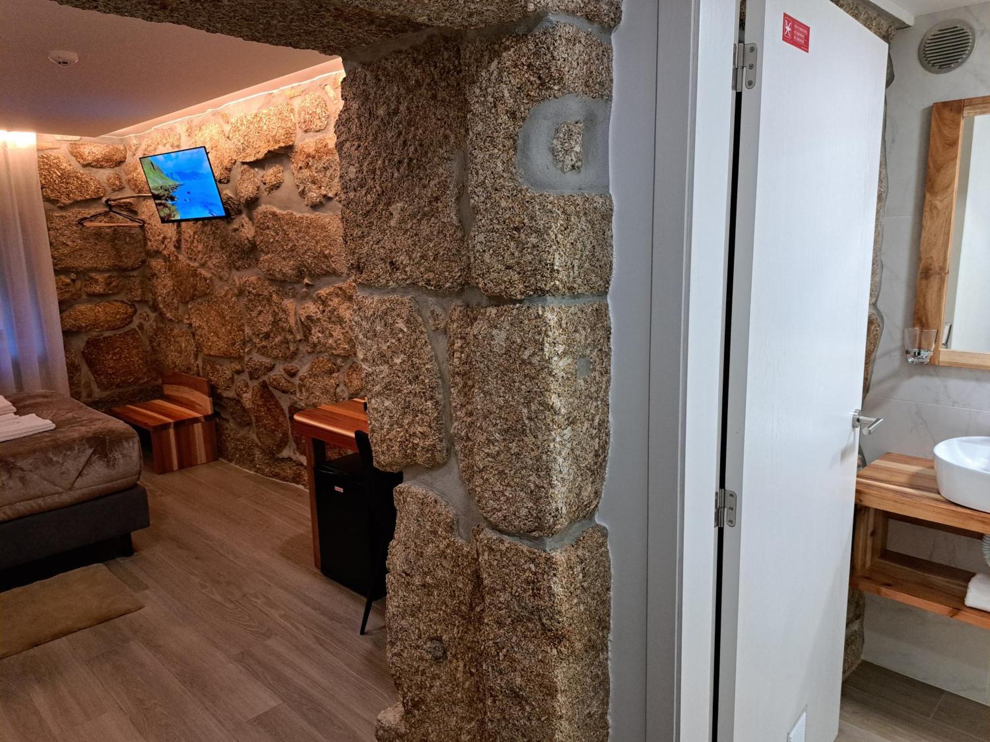 Agrafonte Guest House Pacos de Ferreira Exterior photo