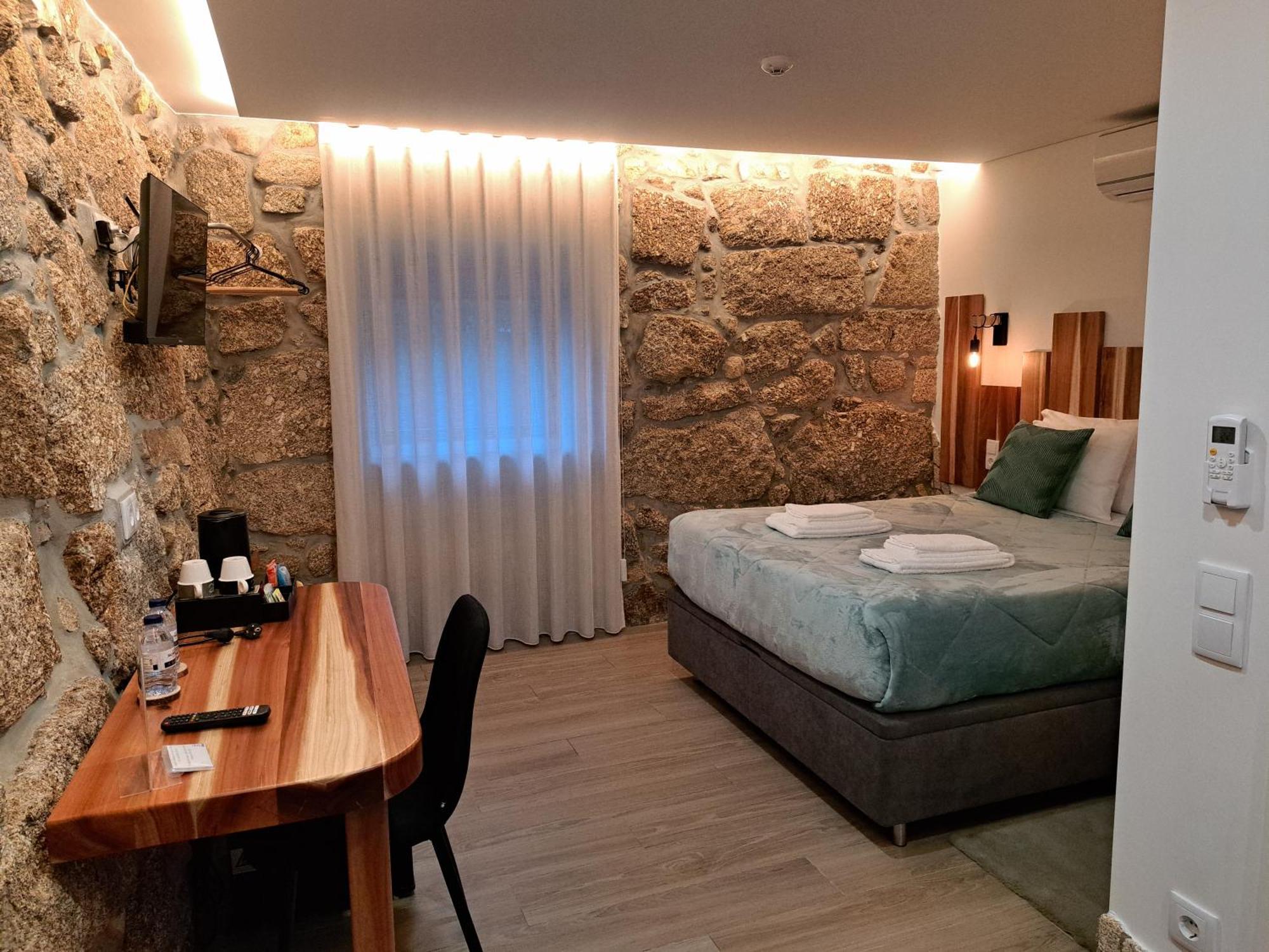 Agrafonte Guest House Pacos de Ferreira Exterior photo