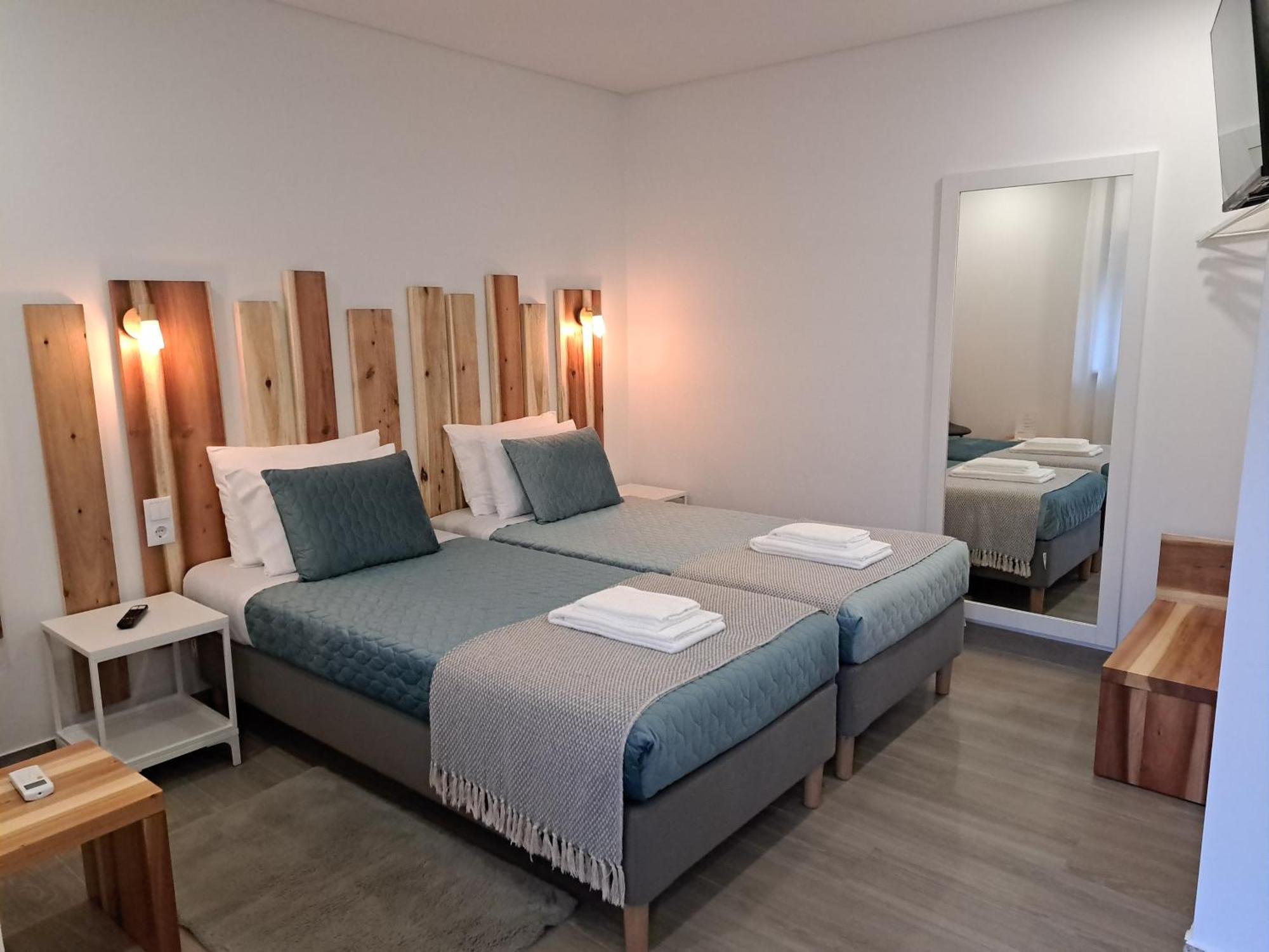 Agrafonte Guest House Pacos de Ferreira Exterior photo